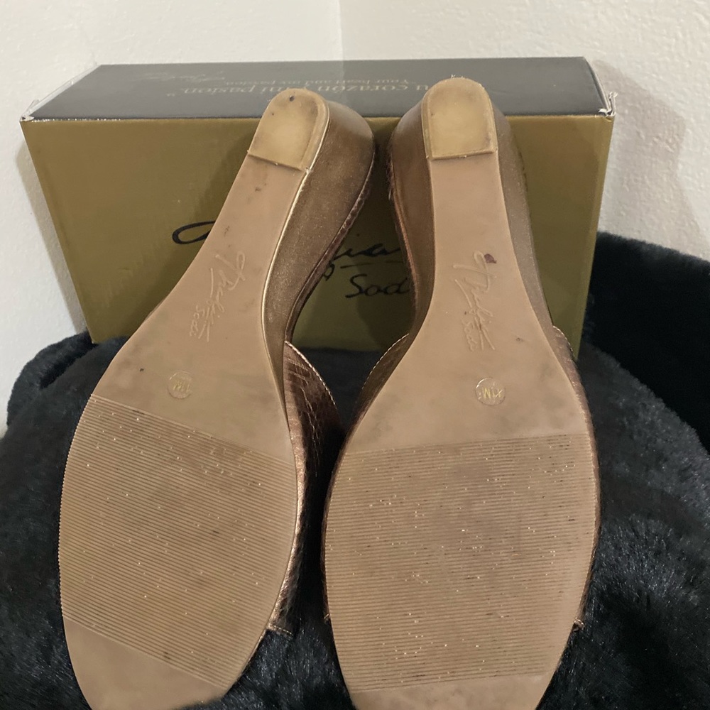 Wedge Sandals - Picture 8 of 8